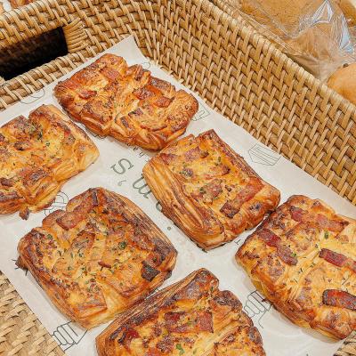 giấy thấm dầu dùng lót khay đồ chiên